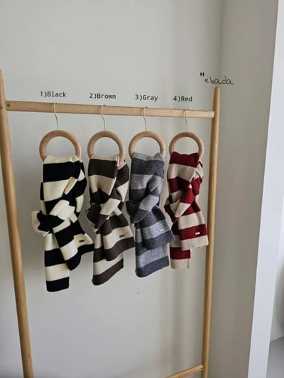 正韓EBA學生情侶風撞色圍巾 ( 5.3%羊毛 )8